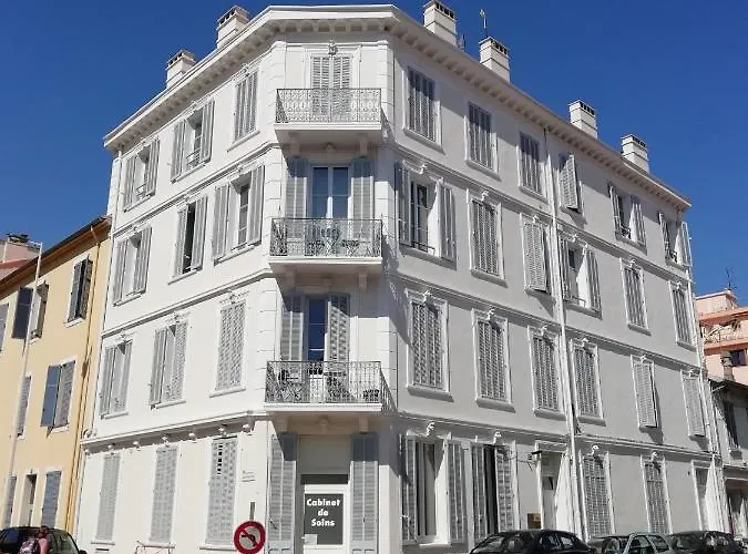 5mn Plages La Bocca Lägenhet *