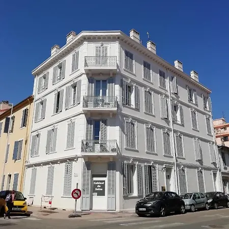 5mn Plages La Bocca Lägenhet *